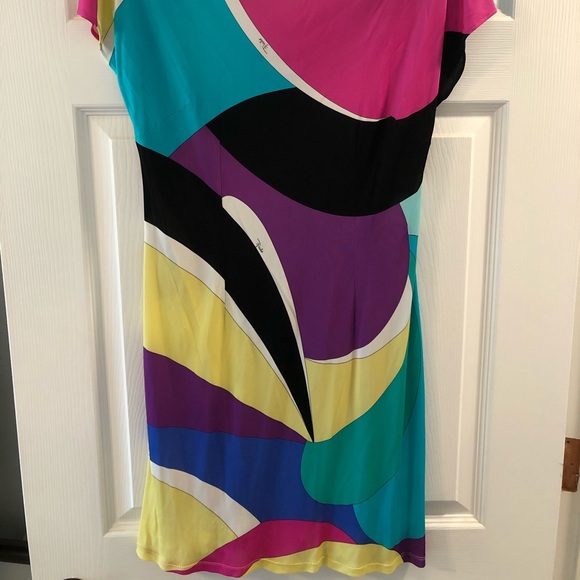 Designer Dress - Picture 2 of 9